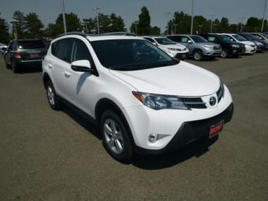 Toyota RAV4 SE 4 Dr SUV