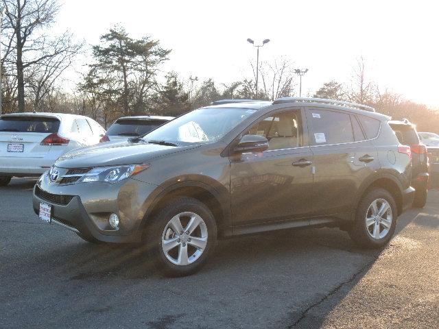 Toyota RAV4 2014 photo 4