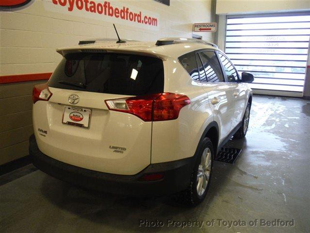 Toyota RAV4 2014 photo 1