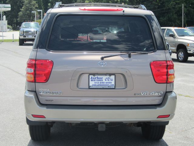 Toyota Sequoia I Limited SUV