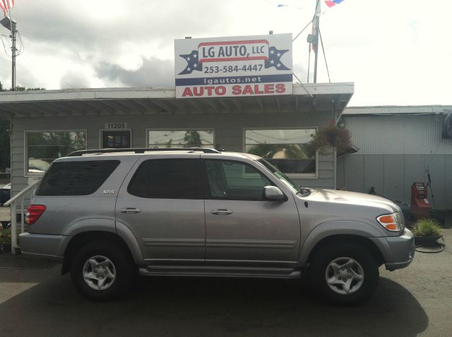 Toyota Sequoia I Limited SUV