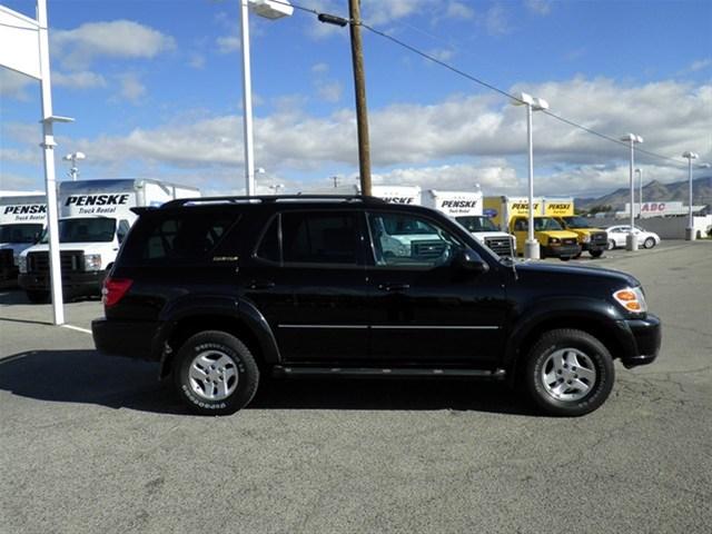 Toyota Sequoia 2002 photo 3