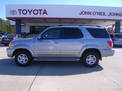 Toyota Sequoia 2002 photo 1