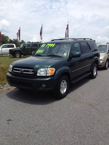 Toyota Sequoia 2002 photo 2