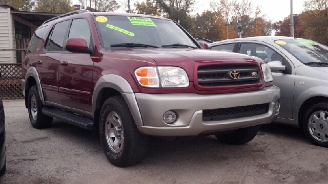Toyota Sequoia 2002 photo 1