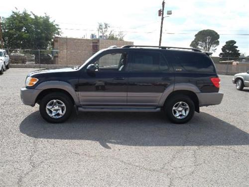 Toyota Sequoia 2002 photo 1