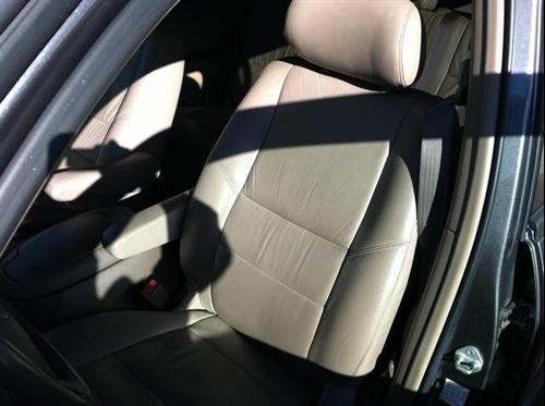 Toyota Sequoia 2003 photo 1