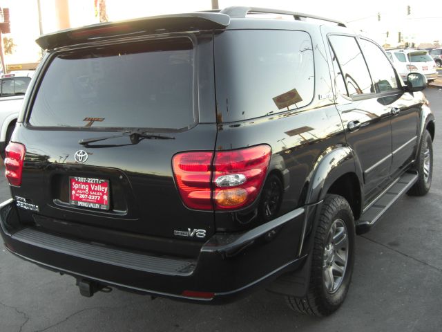 Toyota Sequoia 2003 photo 3