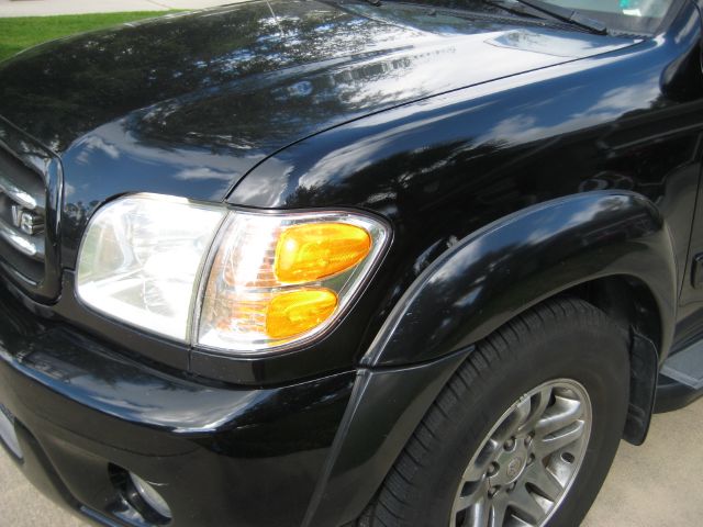 Toyota Sequoia 2003 photo 12