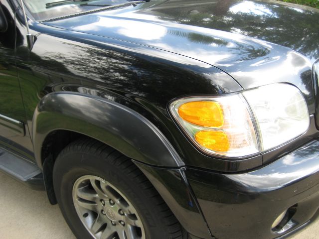 Toyota Sequoia 2003 photo 15