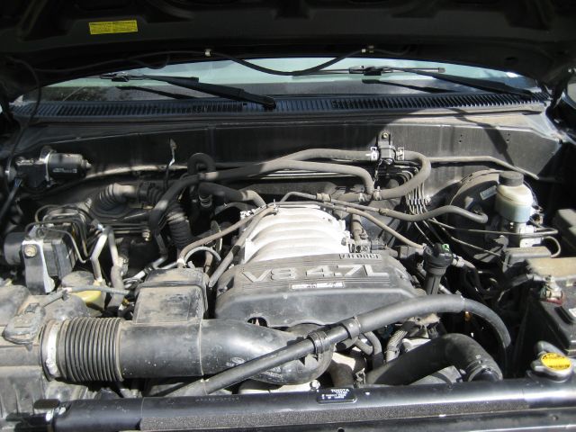 Toyota Sequoia 2003 photo 18