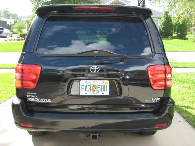 Toyota Sequoia 2003 photo 30