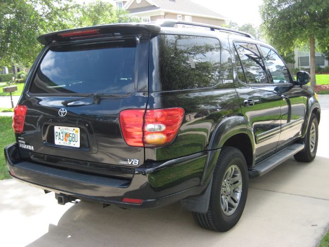 Toyota Sequoia 2003 photo 32