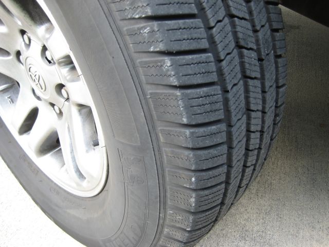 Toyota Sequoia 2003 photo 5