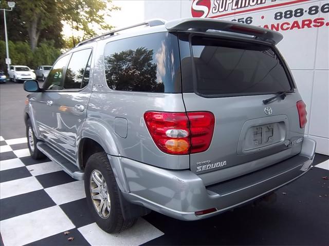 Toyota Sequoia 2003 photo 2