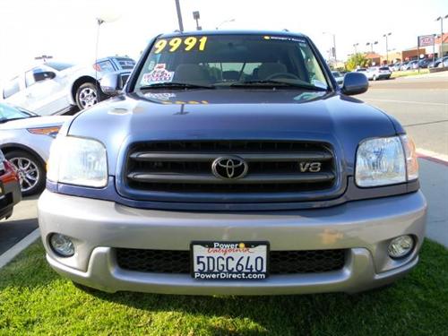 Toyota Sequoia 2003 photo 2