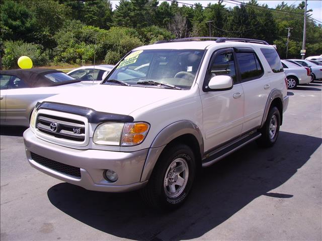 Toyota Sequoia 2003 photo 1