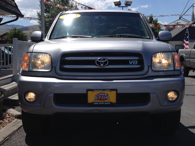 Toyota Sequoia 2003 photo 4