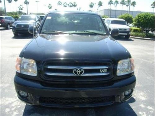 Toyota Sequoia 2003 photo 1