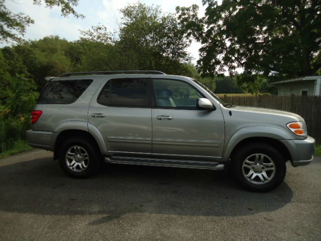 Toyota Sequoia Super SUV