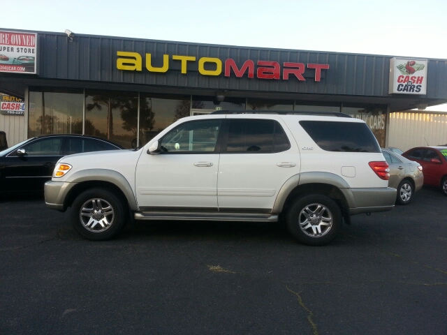 Toyota Sequoia 2004 photo 3