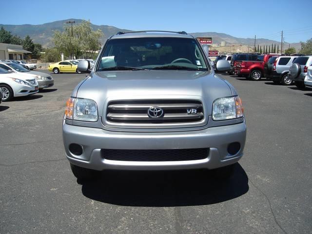 Toyota Sequoia 2004 photo 12