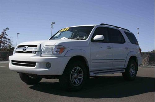 Toyota Sequoia 2005 photo 3