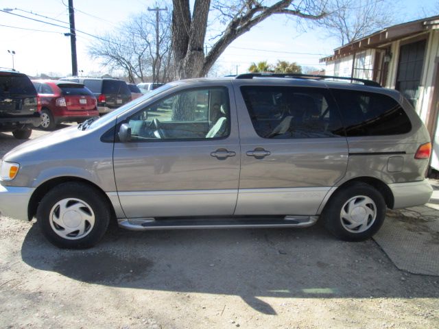 Toyota Sequoia 2005 photo 1
