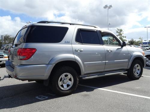 Toyota Sequoia 2005 photo 3