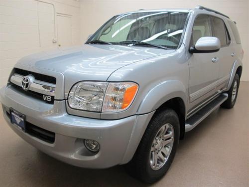 Toyota Sequoia 2005 photo 3