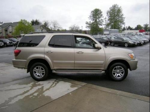 Toyota Sequoia 2005 photo 3