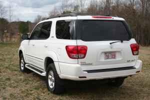 Toyota Sequoia 2005 photo 3