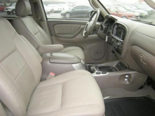 Toyota Sequoia 2005 photo 5