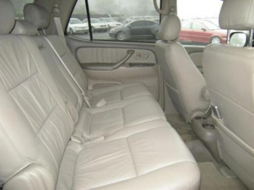 Toyota Sequoia 2005 photo 1