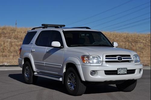 Toyota Sequoia 2005 photo 3