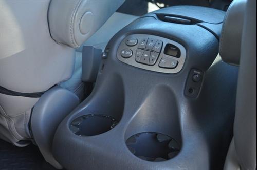 Toyota Sequoia 2005 photo 4