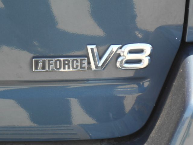 Toyota Sequoia 2005 photo 6