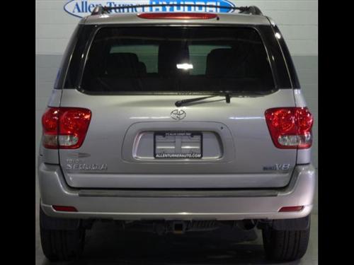 Toyota Sequoia 2006 photo 5