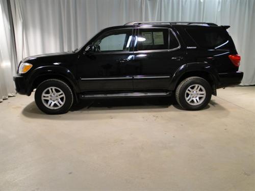 Toyota Sequoia 2006 photo 3
