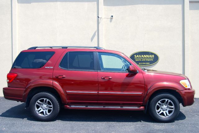 Toyota Sequoia 2006 photo 2