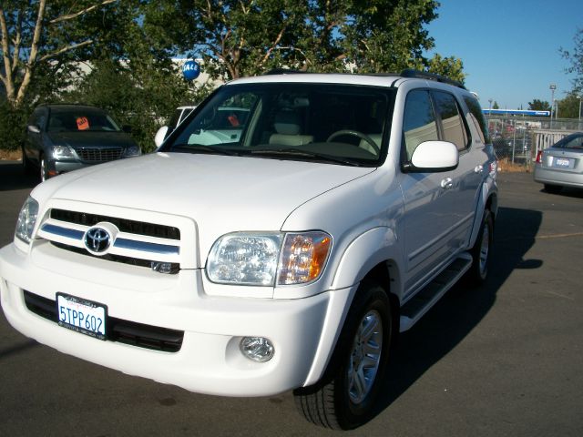 Toyota Sequoia 2006 photo 4