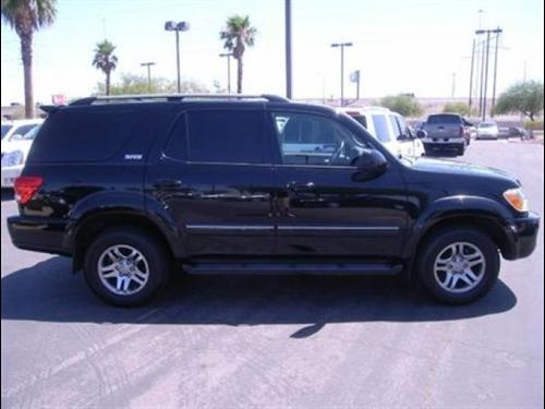 Toyota Sequoia 2006 photo 2