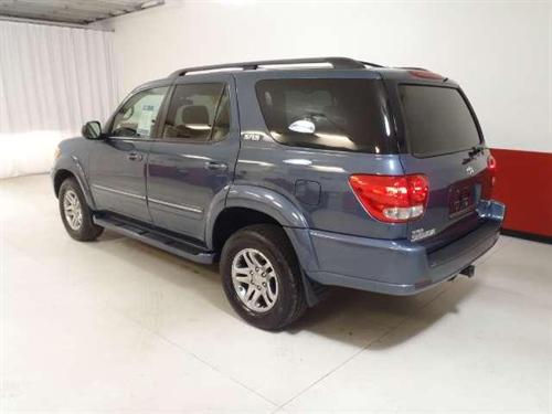 Toyota Sequoia 2006 photo 2