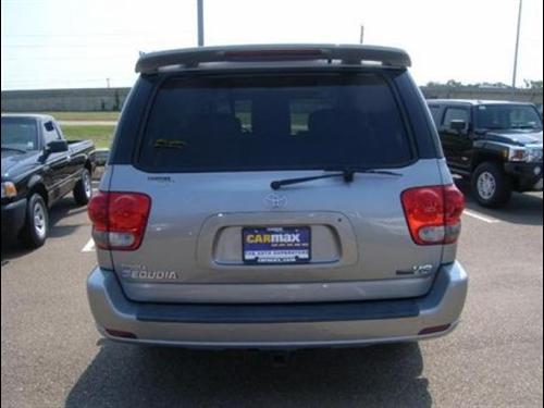Toyota Sequoia 2006 photo 4