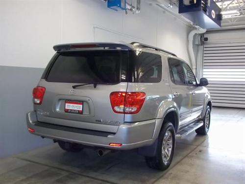 Toyota Sequoia 2006 photo 5