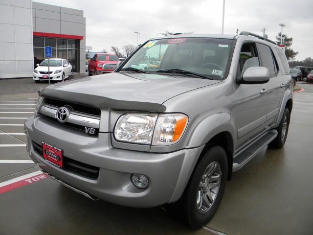 Toyota Sequoia 2006 photo 1