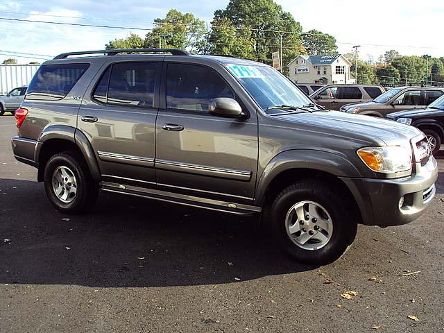 Toyota Sequoia 2006 photo 4