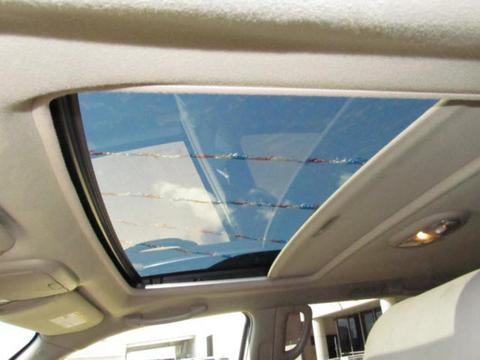 Toyota Sequoia 2006 photo 2