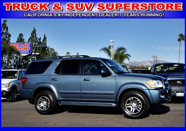 Toyota Sequoia 2006 photo 2