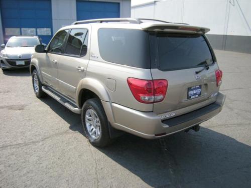 Toyota Sequoia 2006 photo 1